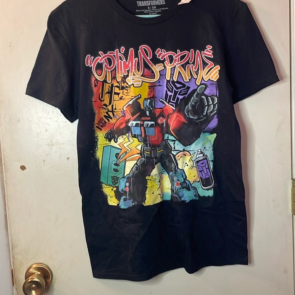 NWT Optimus prime t-shirt